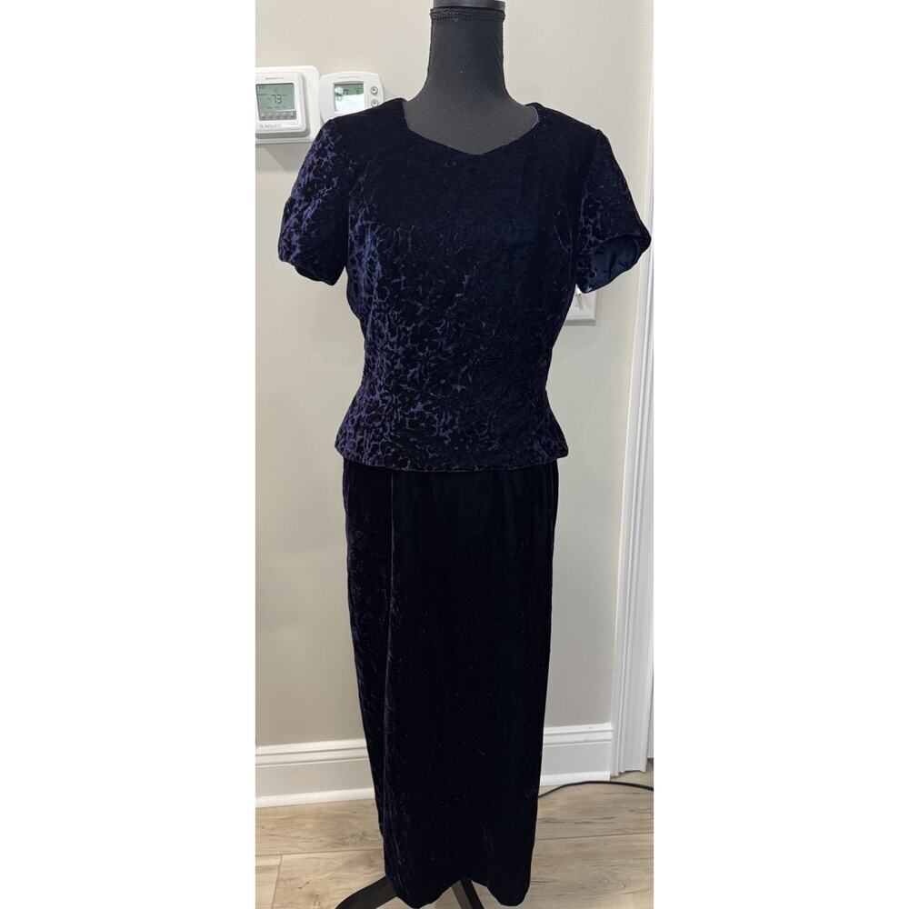 Gothic Vintage Talbots Dark Academia Velvet Dress Navy Violet Peplum Size 8